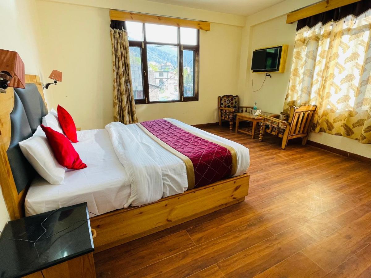 The Radhika - A Luxury Resort In Mountains Manāli Exteriör bild
