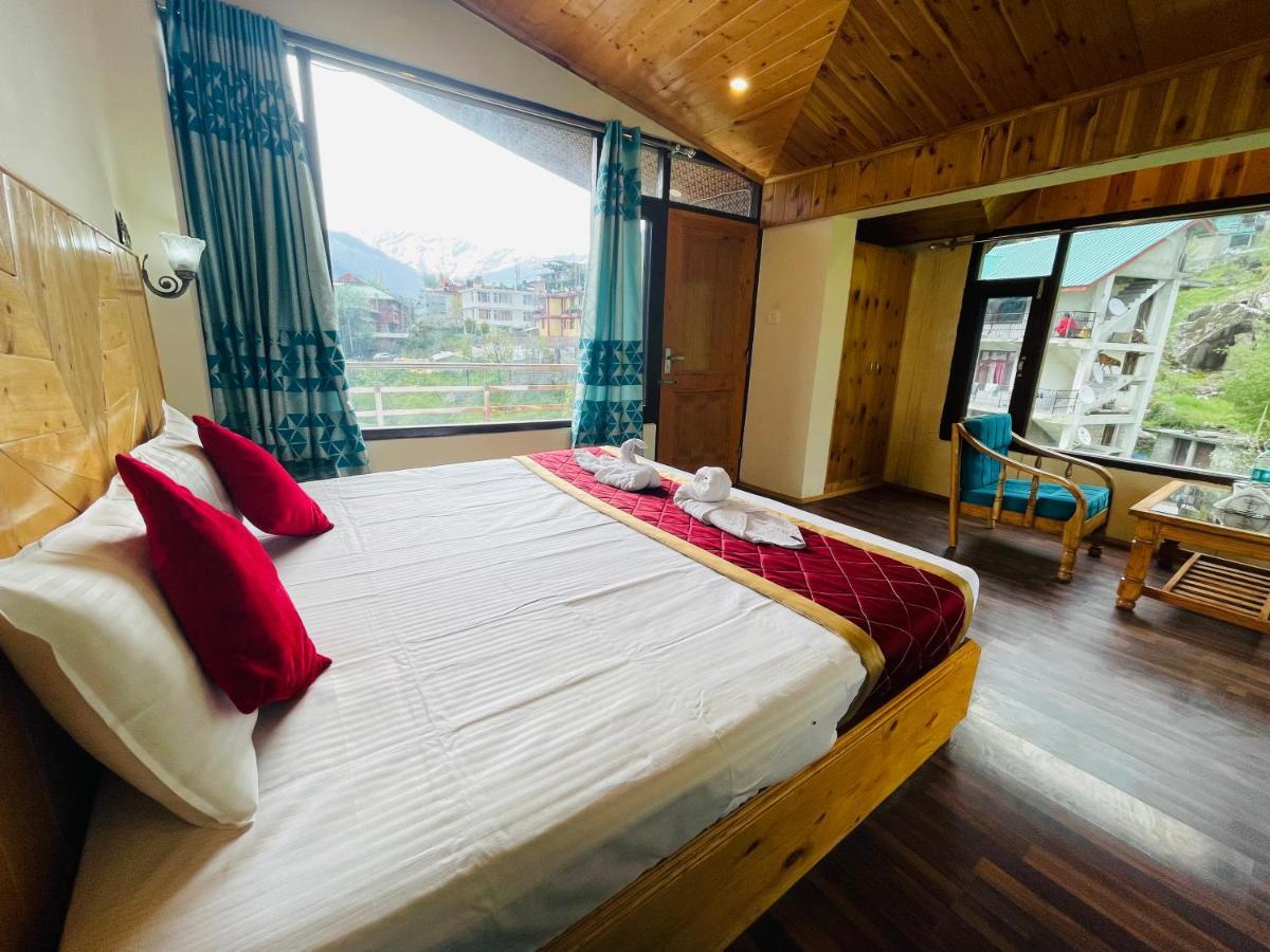 The Radhika - A Luxury Resort In Mountains Manāli Exteriör bild